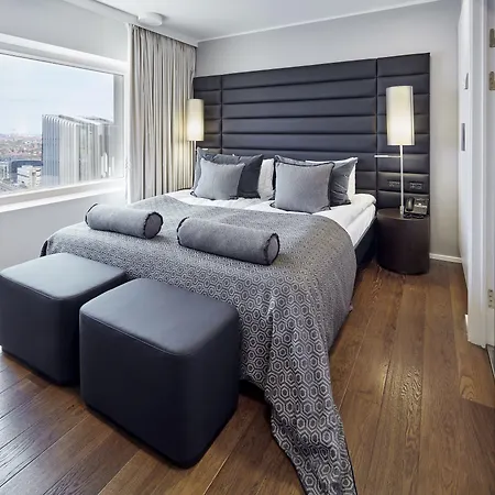 Ξενοδοχείο Crowne Plaza Towers By Ihg 4*