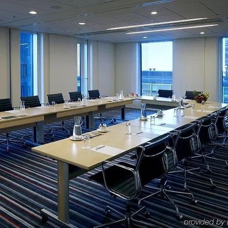Ξενοδοχείο Crowne Plaza Towers By Ihg