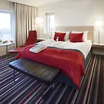 Hotel Crowne Plaza Towers By Ihg 4*
