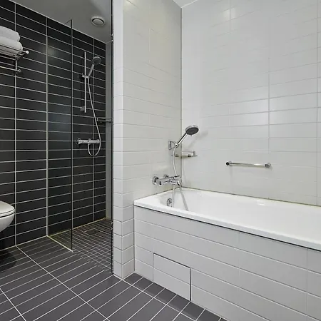 Crowne Plaza Towers By Ihg