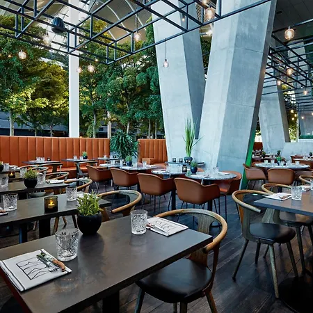 Hotel Crowne Plaza Towers By Ihg