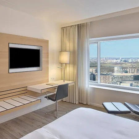 Crowne Plaza Towers By Ihg Hotel Copenhaga