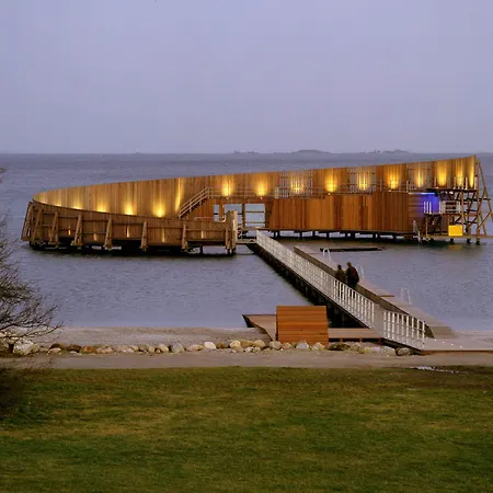 Crowne Plaza Towers By Ihg Hotel