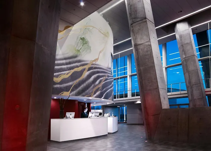 Hotel Crowne Plaza Towers By Ihg 4*