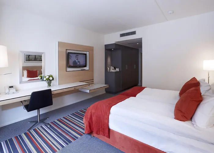 Hotel Crowne Plaza Towers By Ihg