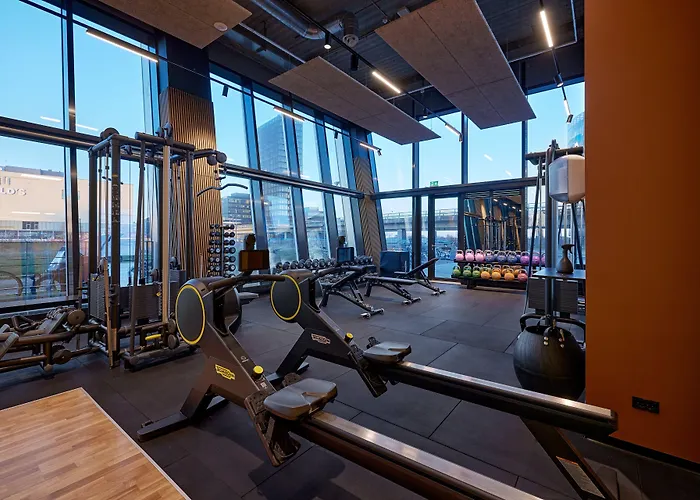 Hotel Crowne Plaza Towers By Ihg 4*