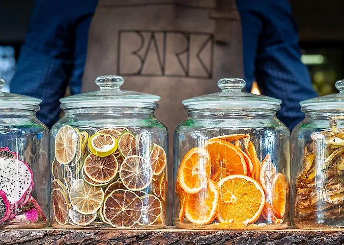 Crowne Plaza Towers By Ihg 4*