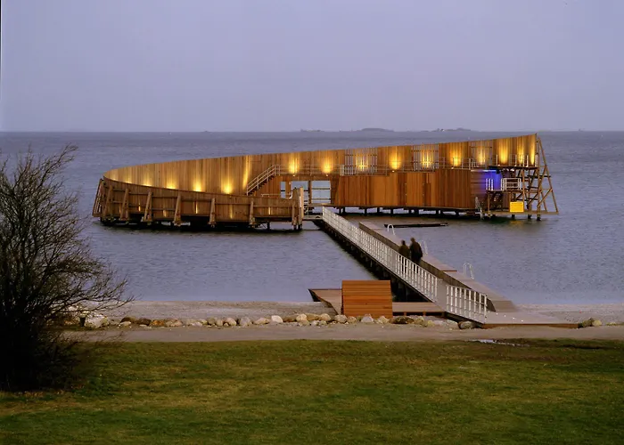 Crowne Plaza Towers By Ihg Hotel